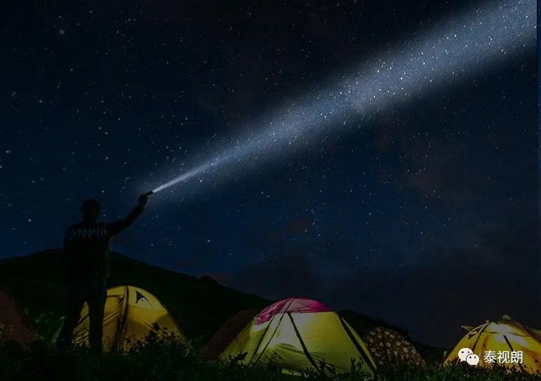 嗨~初次见面，想和你一起探索黑科技