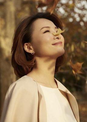 韩雪最新机场私服造型,韩雪最新机场穿搭