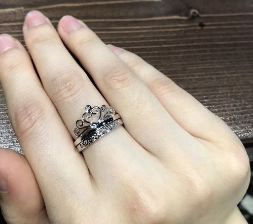 周大福和老凤祥哪个玉器好,周大福和老凤祥银饰哪个好