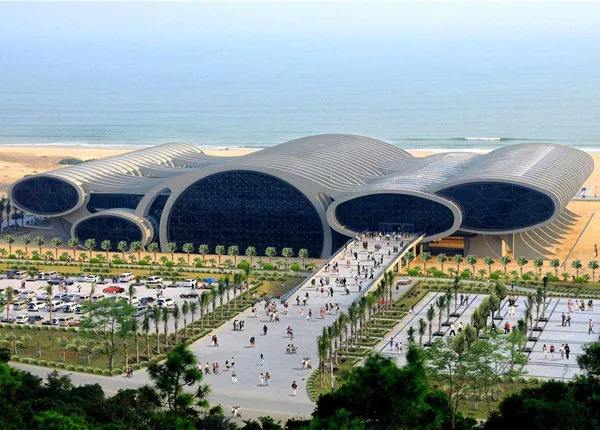 暑假去中国哪里玩比较不热,暑期境外游推荐