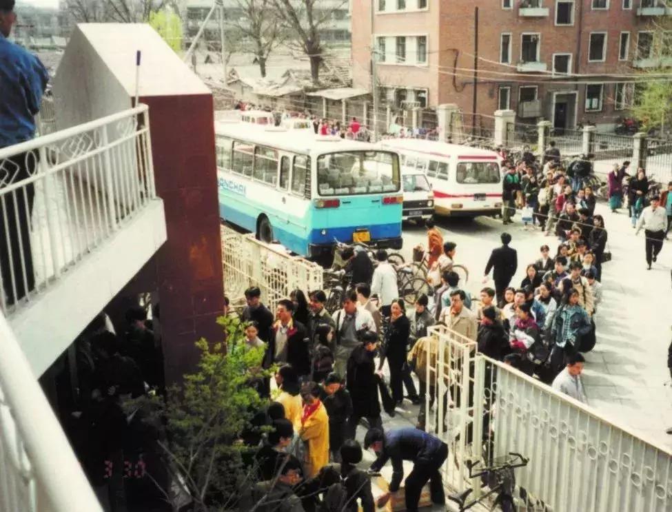 俞敏洪新东方出国,俞敏洪新东方前途