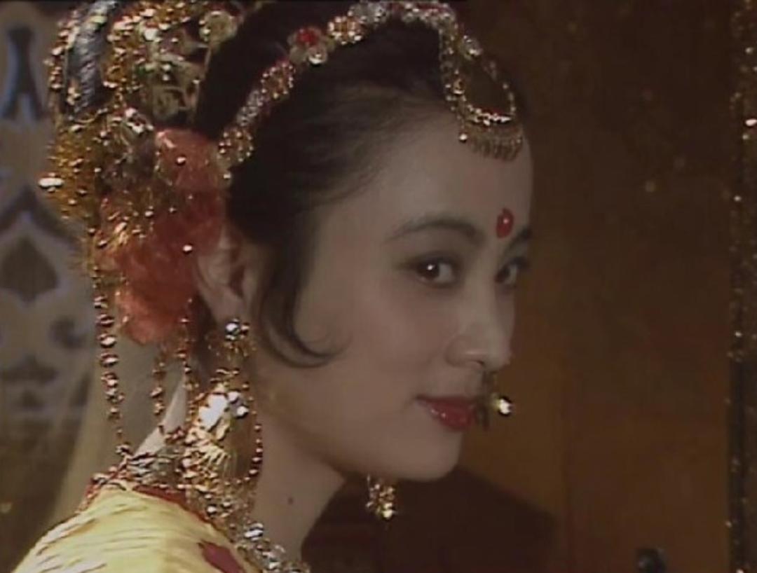 和唐僧对应的女人是谁 (唐僧身边的那个女人是谁)