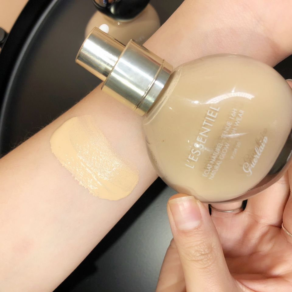 夏季和冬季都适合的粉底液,适合换季的粉底液