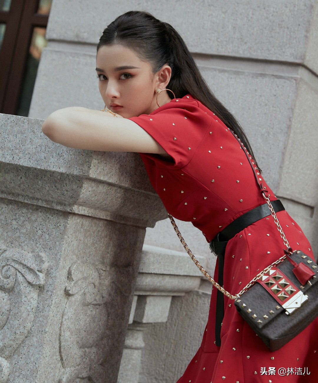 欧阳娜娜推荐的迷你包包,欧阳娜娜平价同款包包