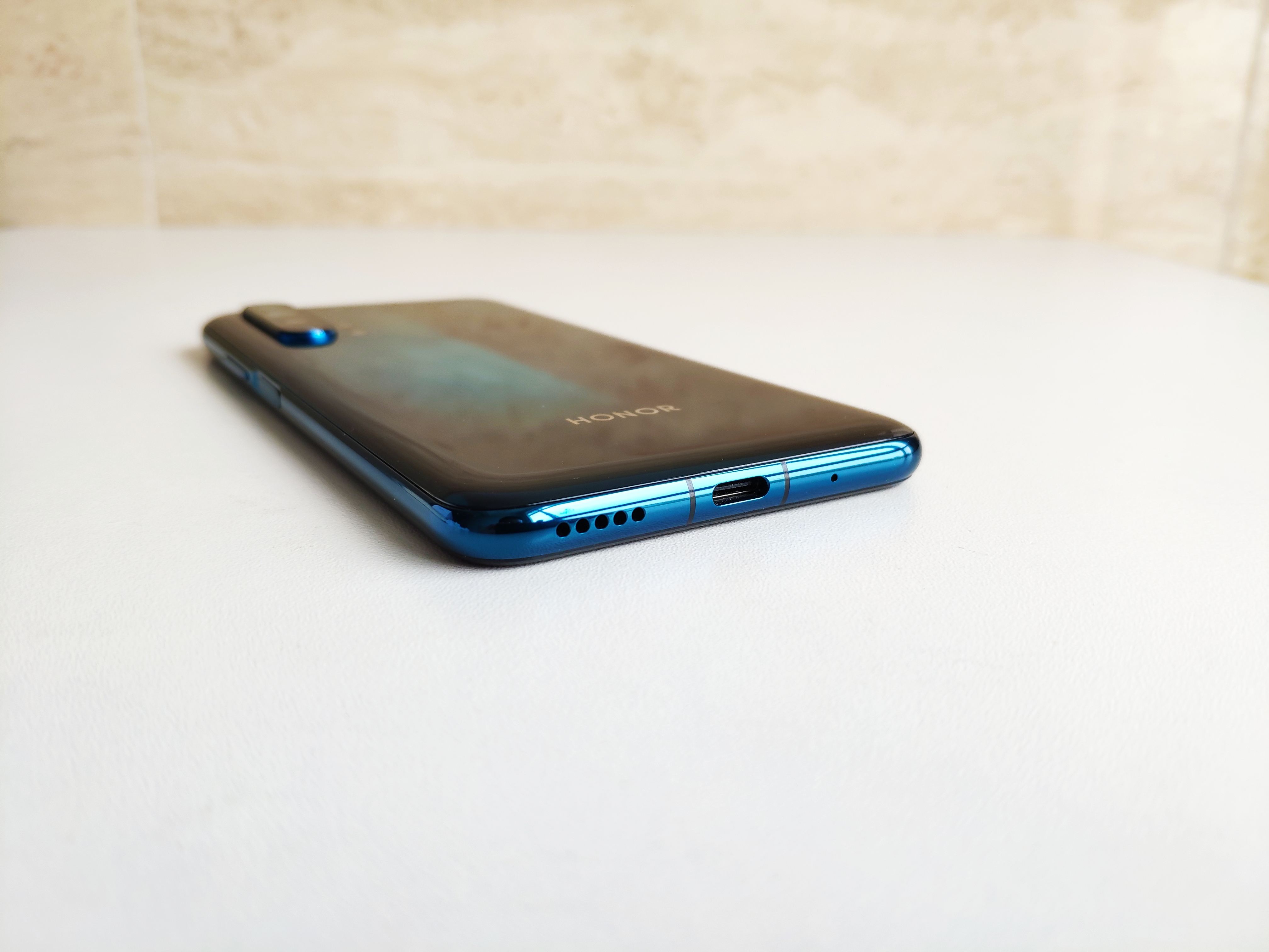 荣耀20pro还值得入手吗,拒绝云测评实战出真理