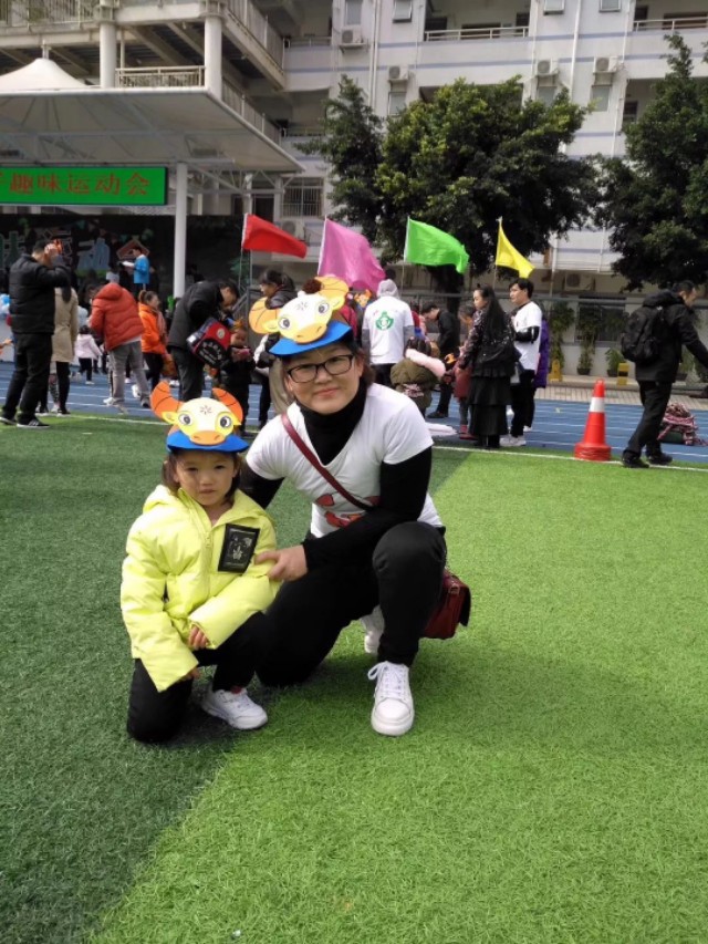 女神进化论:看80后白骨精如何PK90后小魔女?