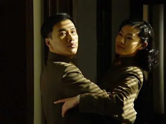 有关潜伏的谍战剧有哪几部,口碑最好的潜伏谍战剧15部