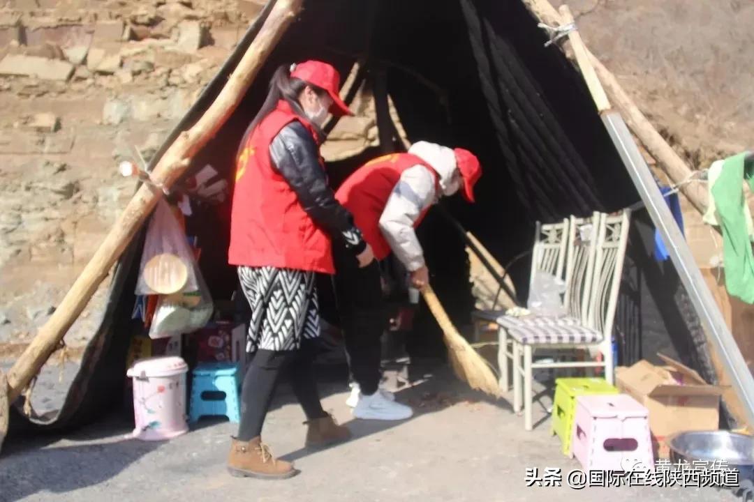 负重前行战疫一线的青年逆行者,青年抗击疫情逆行者出征视频