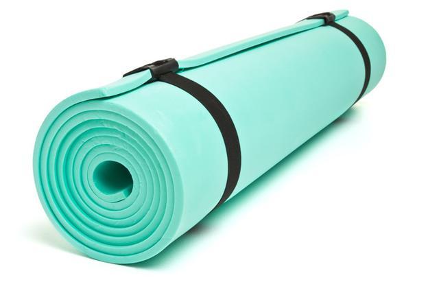 初学者适合用哪种类型的瑜伽垫,瑜伽垫怎么选择适合自己的