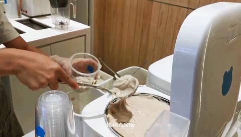 奶茶像八宝粥,奶茶越来越像八宝粥