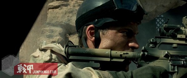 美国黑鹰战机坠落视频,黑鹰坠落最震撼视频