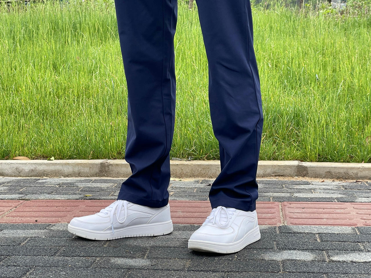 告别IT直男牛仔裤,码尚定制抖抖休闲裤更有型