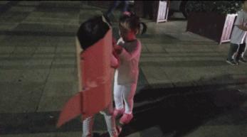 现在畅销的小玩具有哪些,一款爆款玩具能赚多少钱