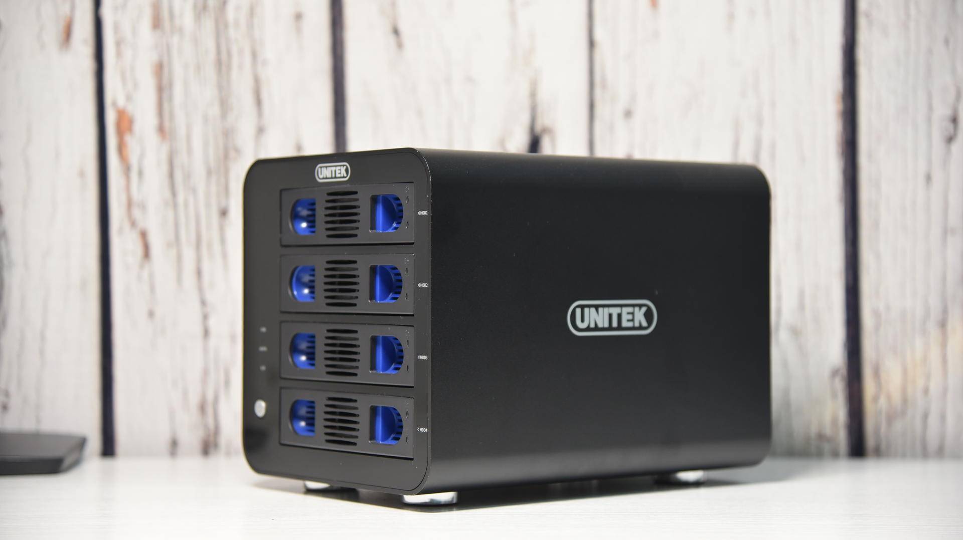 机箱位不够,硬盘柜来凑—优越者四盘位磁盘阵列柜S301A简评