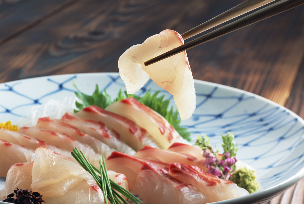 第一次吃刺身吃哪种好,怎样的刺身才算好刺身