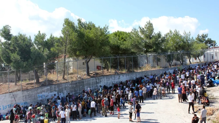 疫情被困在外面的人怎么办,疫情期间留守人员怎么办