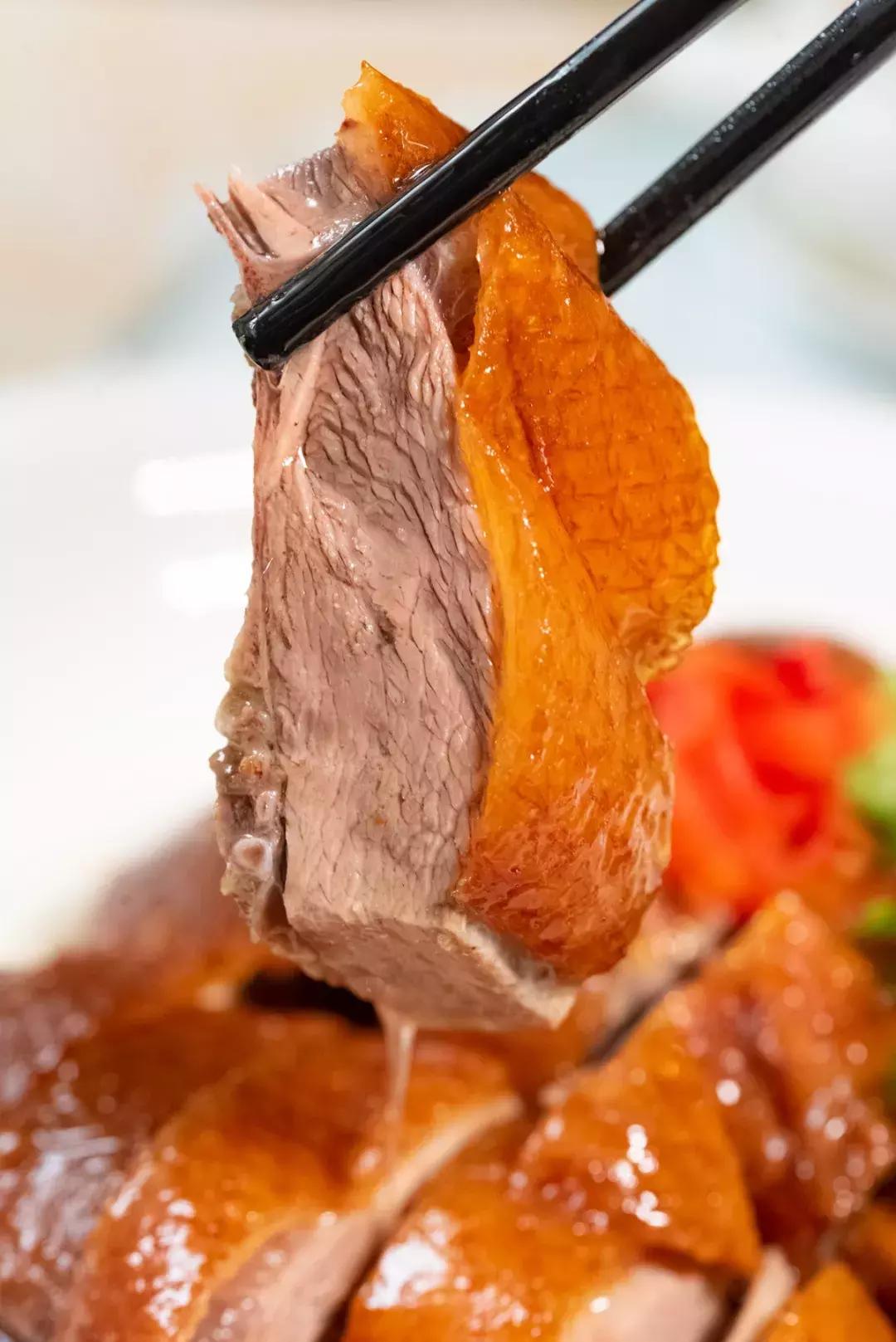 500平米的粤菜馆,粤菜5000元的一桌席菜单