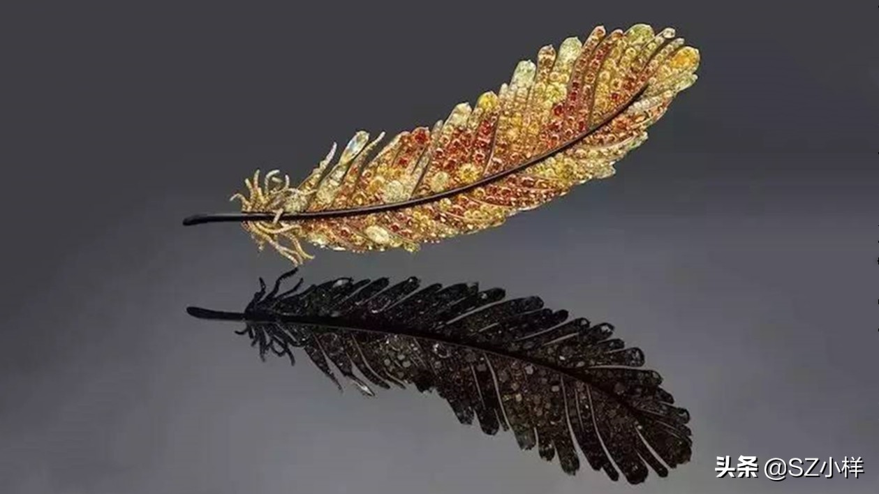 轻盈飘逸的羽毛,承载厚重的文化,演绎珠宝界永不落幕的时尚经典