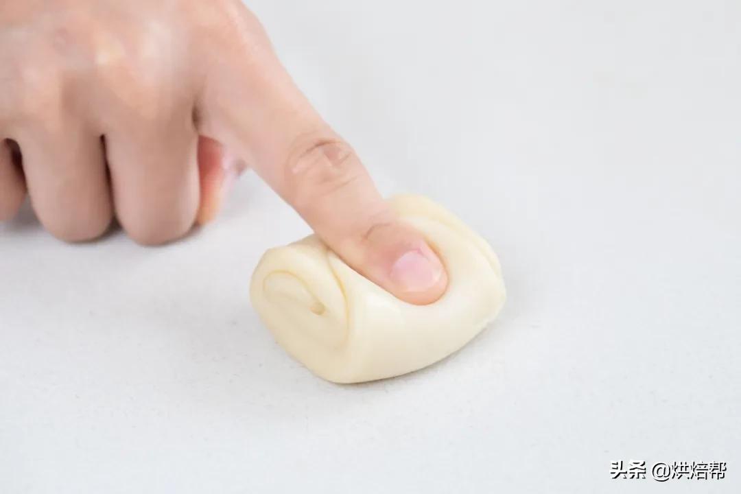 云南鲜花饼正宗做法花生油,云南正宗鲜花饼做法