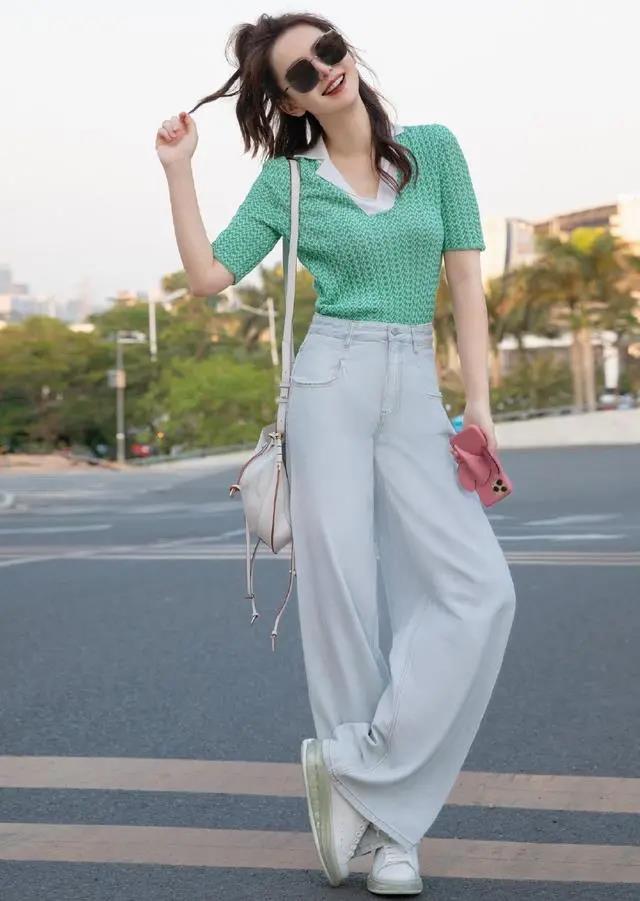 微胖女人穿T恤时，要记住“4不要”，不然显胖还显矮，很没气质