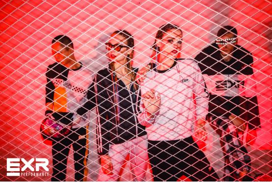 exr外套三条杠,exr品牌为什么不火了