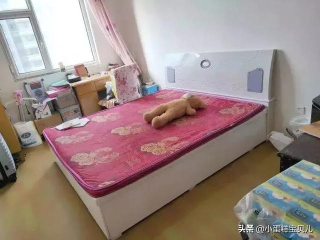 床单久睡不晒螨虫“成堆”?教你1招,不用洗不用晒,轻松除螨虫