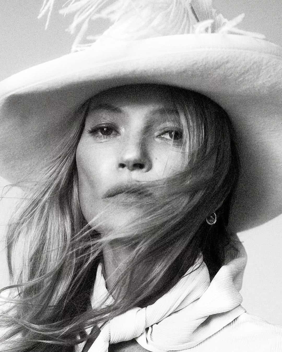 armani21年大秀,armani意大利打折