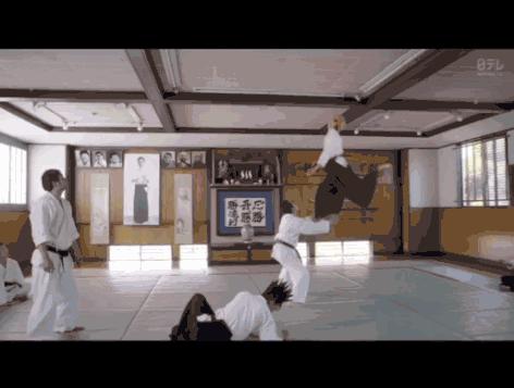 这部神剧全程高能反转,剧中反套路的电视剧