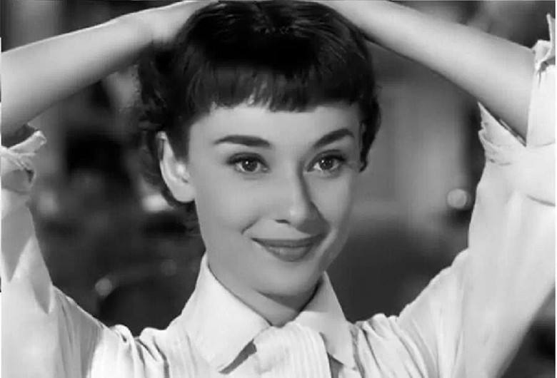 好莱坞权色史:资本之下,再知名的性感女神也得屈服