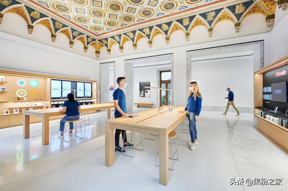 苹果最豪华的专卖店,苹果全球最大零售店