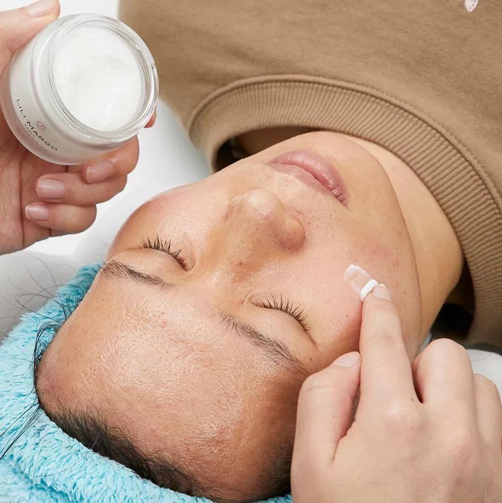 真人改造|不靠医美，一天实现“换皮”