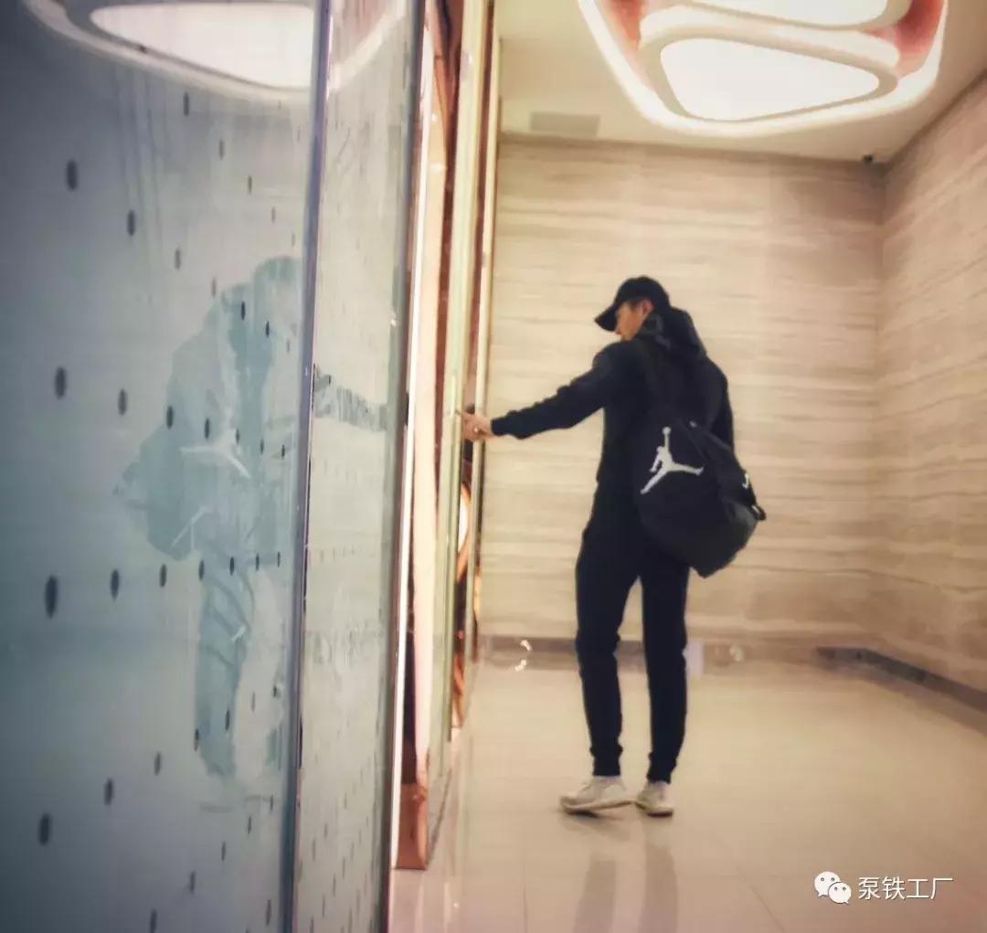 运动时肌肉酸疼怎么处理,为什么每次运动小腿肌肉酸疼难忍