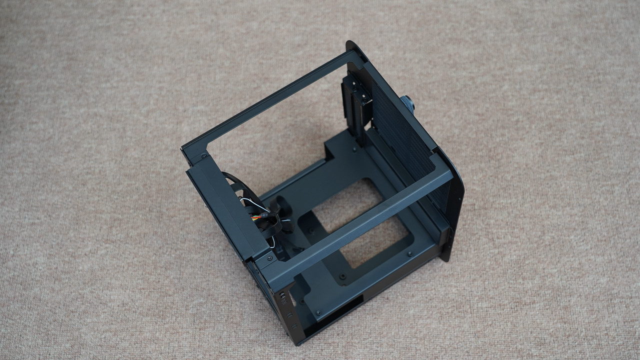 等等*党**的胜利？用5700G打造的暗黑二重制版ITX主机分享