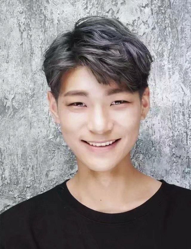 男生烫发发型推荐好打理,男生自来卷发型怎样打理好看