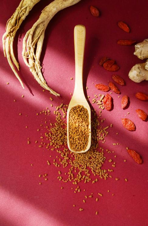 黑糖姜枣茶喝出好肤色,黑糖红枣姜丝茶暖身茶饮