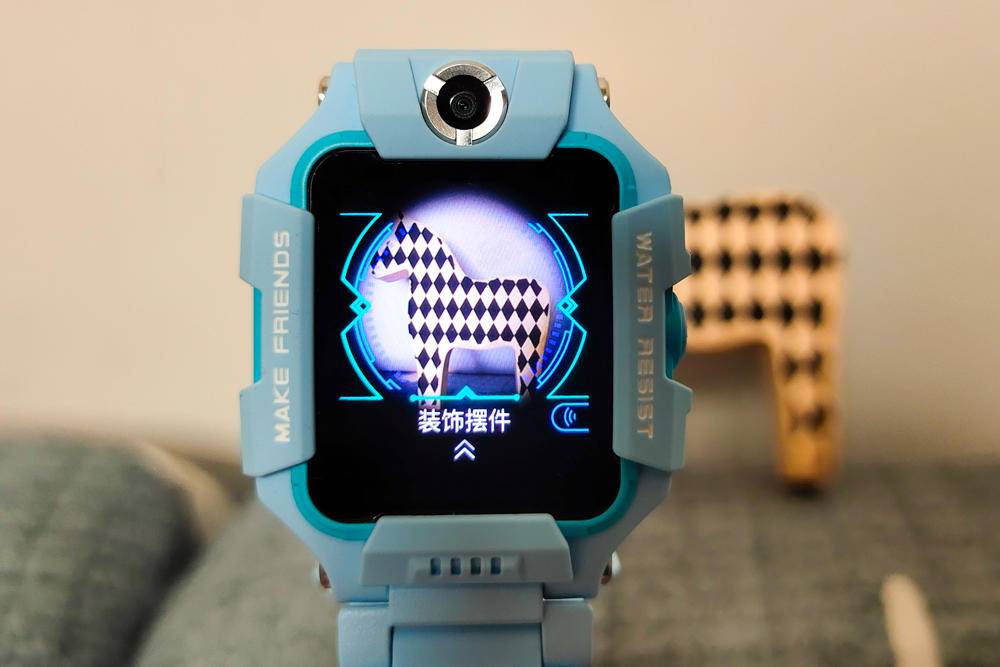 小天才电话手表z6冰雪,applewatchultra2和小天才z9冰雪奇缘