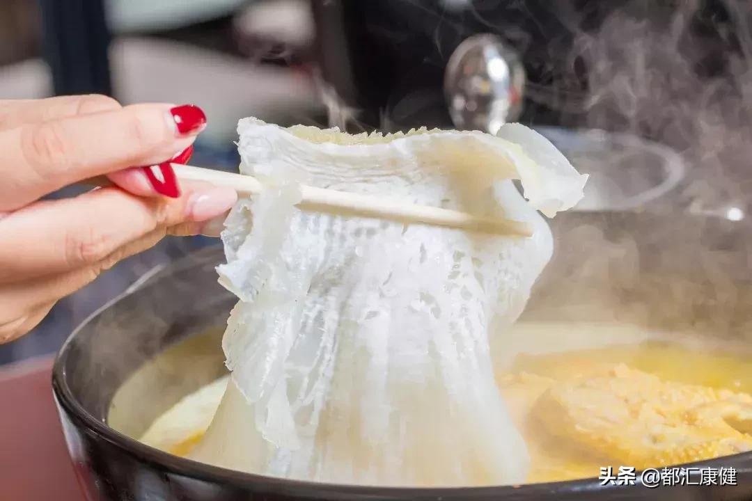 花胶燕窝鱼翅哪个胶原蛋白丰富,鱼翅能补充胶原蛋白吗