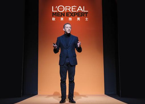 吴彦祖鹿晗首度双C同台!燃爆欧莱雅男士“劲能挑战之夜”