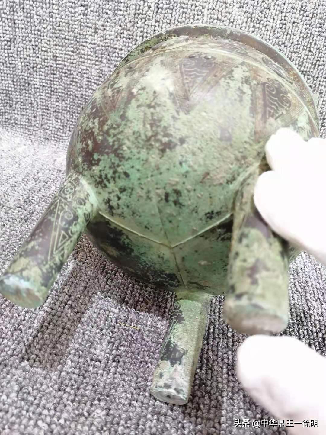 商代凤鸟,商代凤鸟佩风格