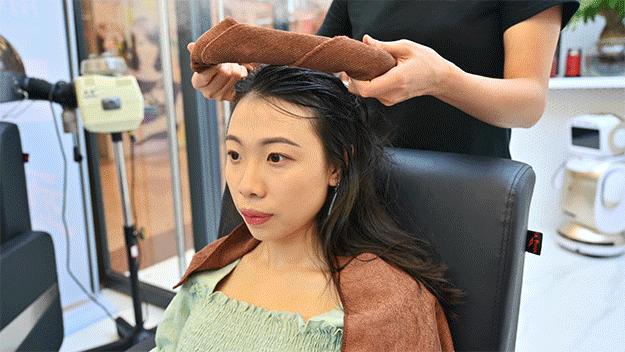 叹头部SPA!拒做人间“油”物,解锁防秃养发小妙招