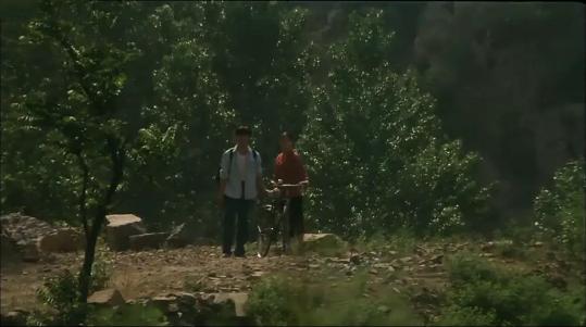 农村女人被家暴老人拿出两百万,农村女人被家暴老板拿出200万