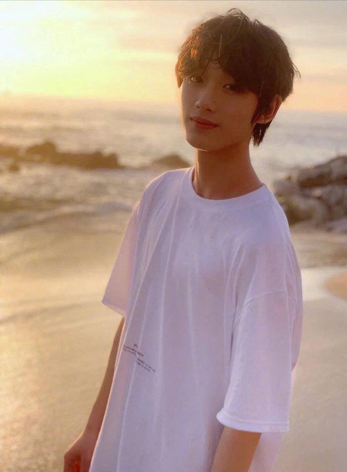 微胖的男生怎么穿可以显瘦,微胖的男生这样穿显瘦