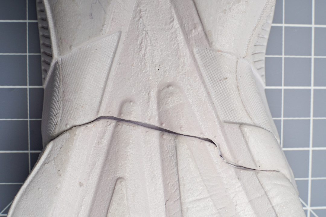 nbomn1s篮球鞋拆解,拆解nb鞋