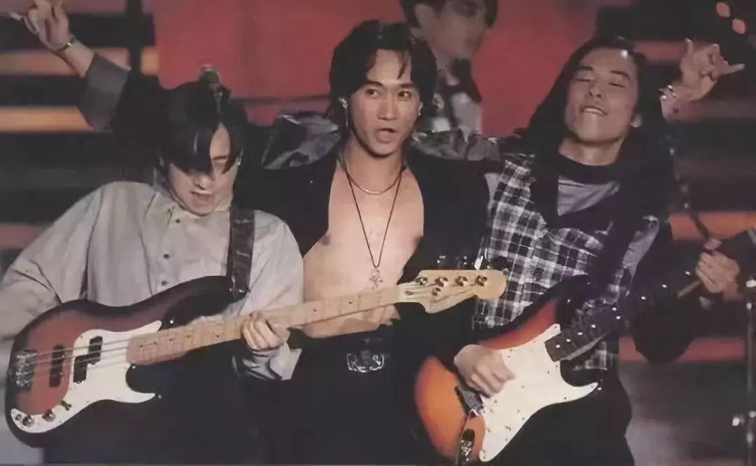 为什么今年那么多人纪念黄家驹,多少人怀念黄家驹