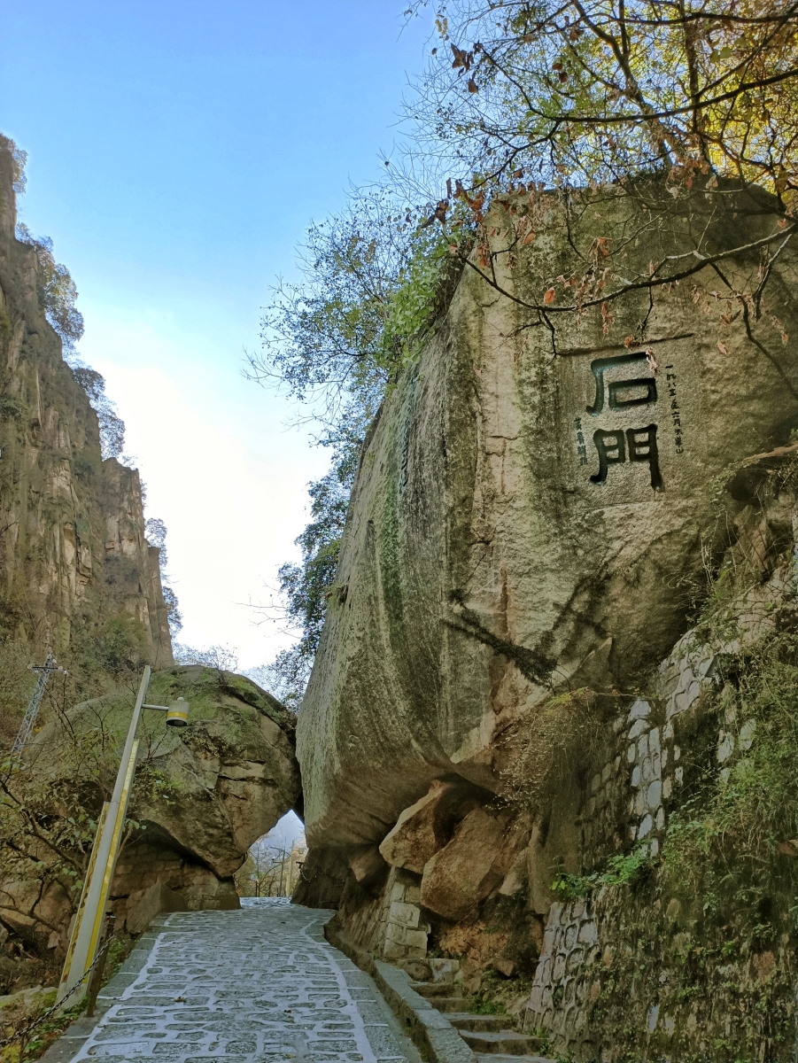 华山二日游登山攻略路线图,陕西自由行夜爬华山