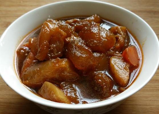 不用高压锅怎么炖牛筋,炖牛筋最正宗的做法