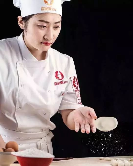 开饺子店赚钱秘诀,卖饺子赚大钱的方法