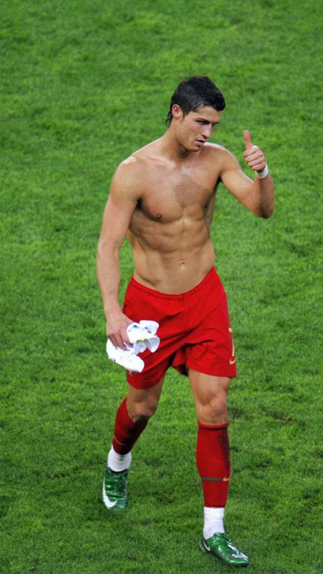 手机壁纸c罗球衣,手机壁纸足球c罗卡通