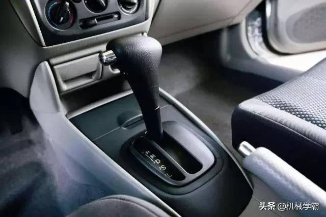 5个变速器工作原理,汽车5挡变速器的原理