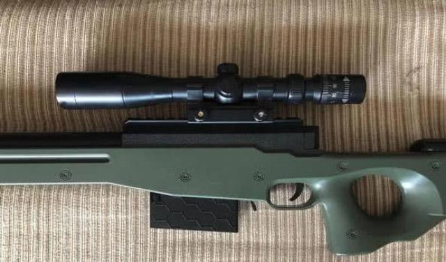 花3万买吃鸡装备,花3000元网购